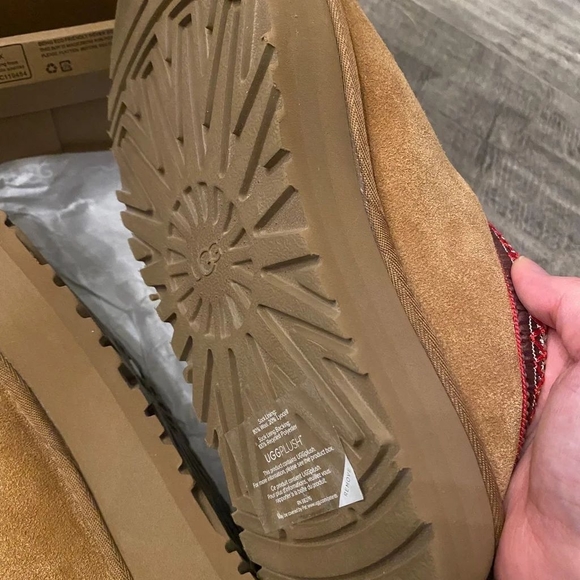 Ugg Tazz slippers - women - Picture 2 of 4